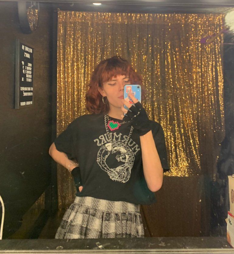 Instagram: Alice Gas Age - How Old Is The Singer In 2021? 1